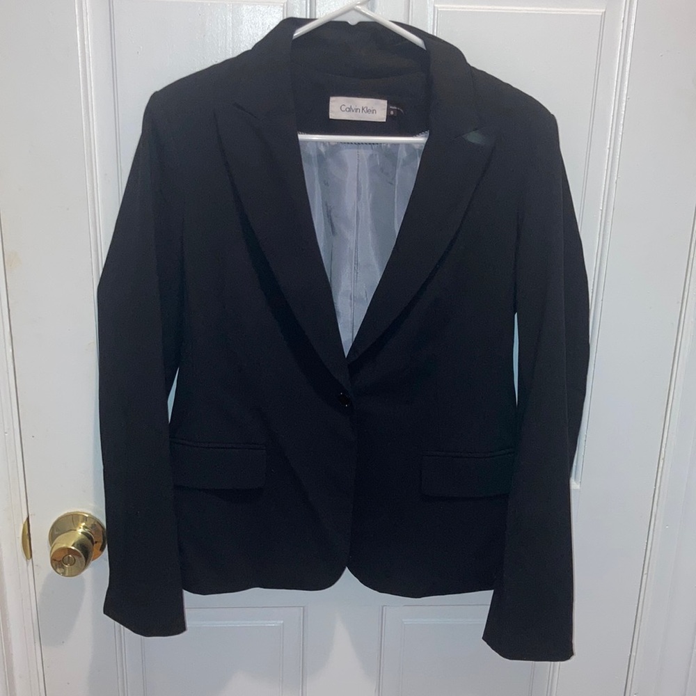 Calvin Klein women’s black blazer size 8